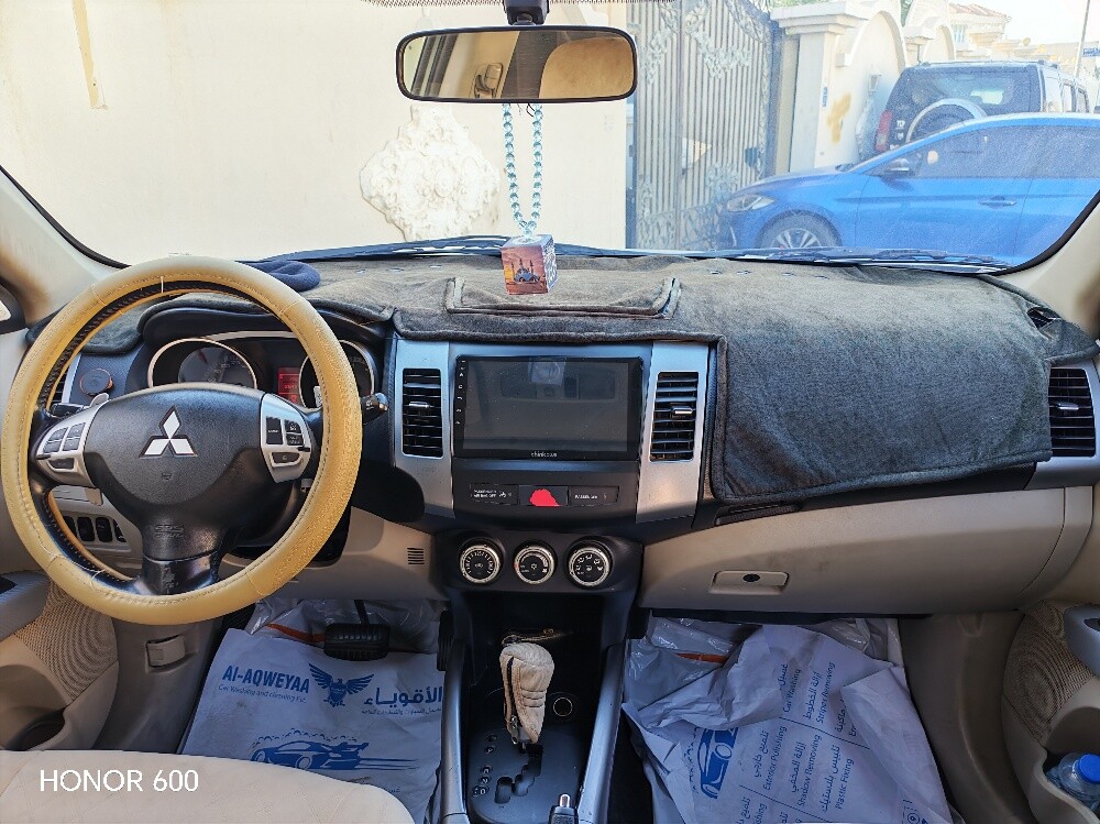 اوتلاندر 2008 - 10