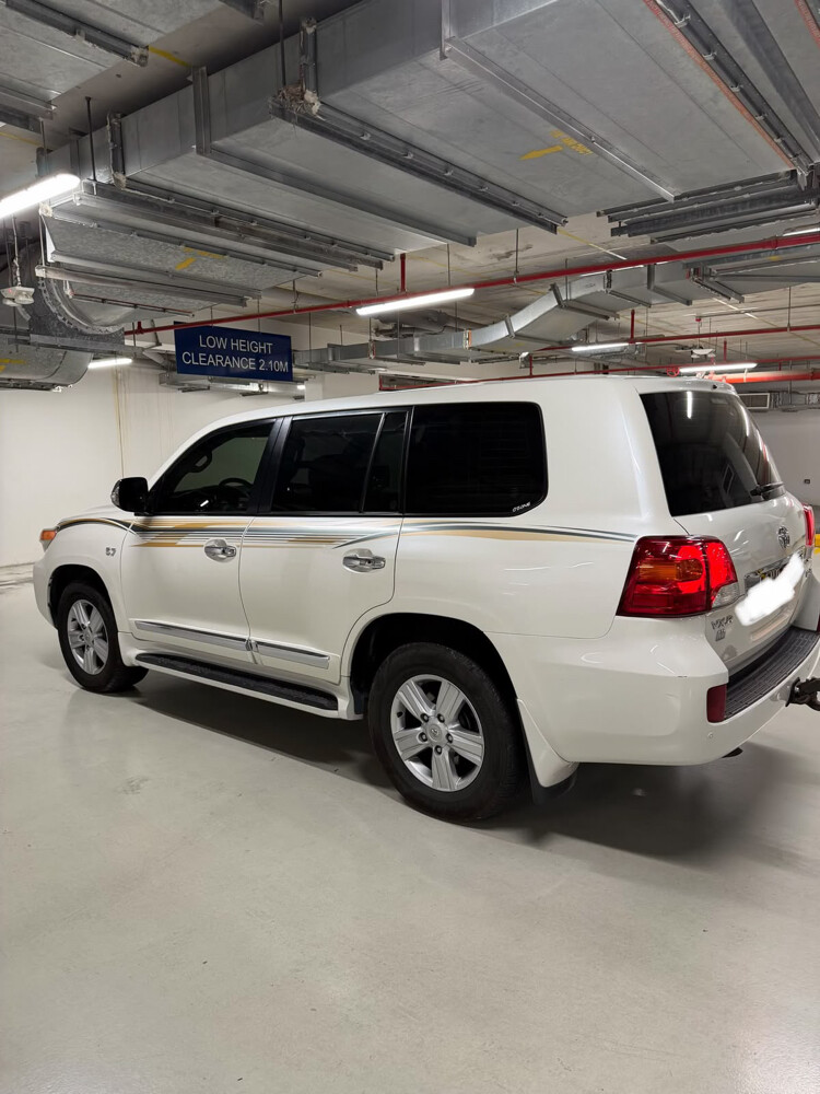 land cruiser 2015 contact 33582047 - 1