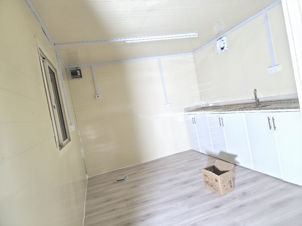 cabin kitchen - 6