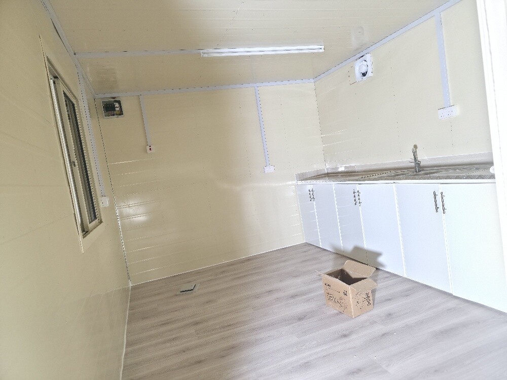 cabin kitchen - 2