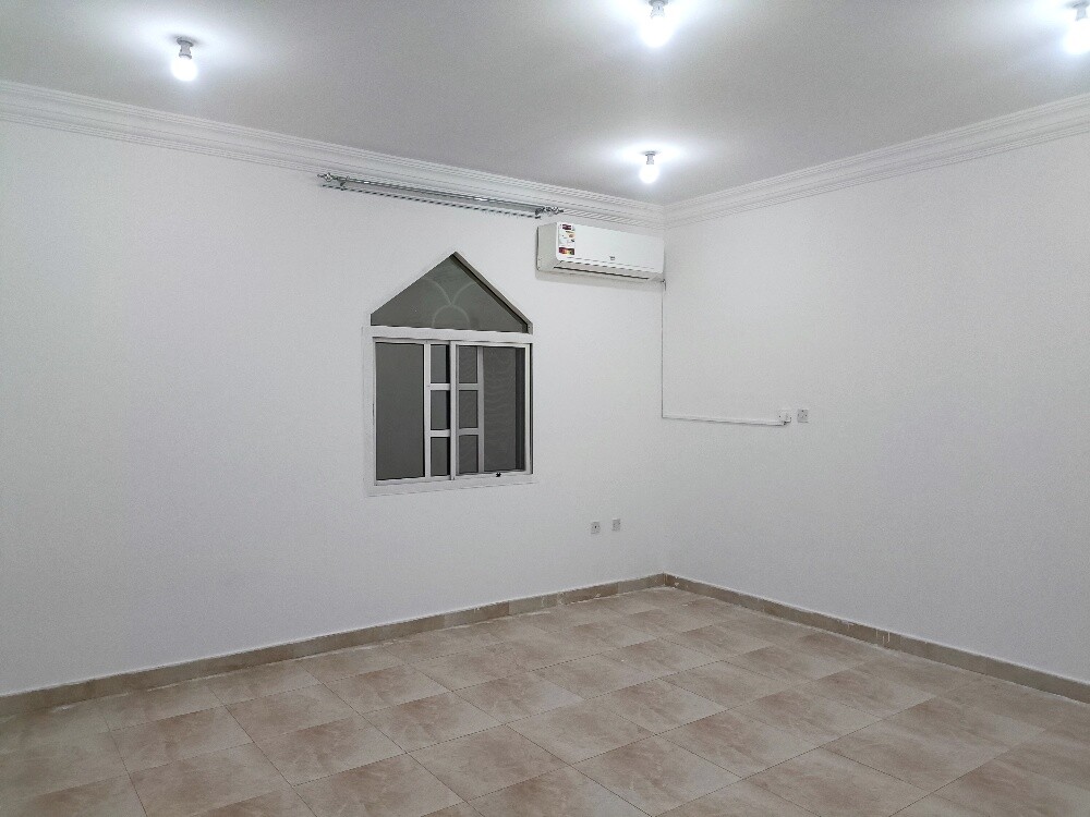 Apartment in Fereej Al Sudan, in a - 7