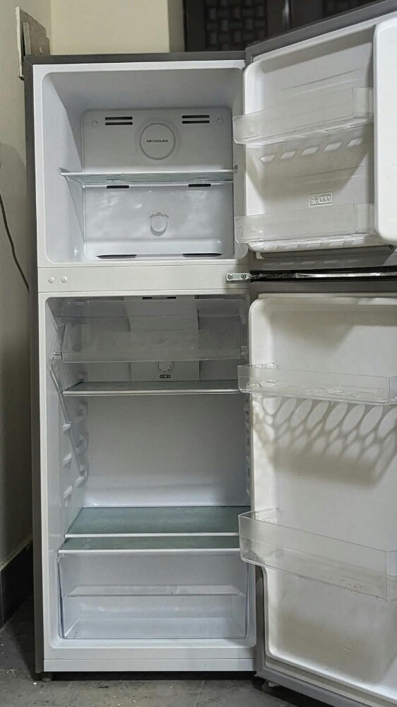 SHARP FRIDGE - 2