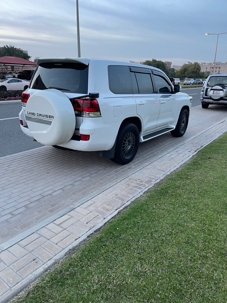 Toyota LC GX 2017 V6 181KM Auto - 1