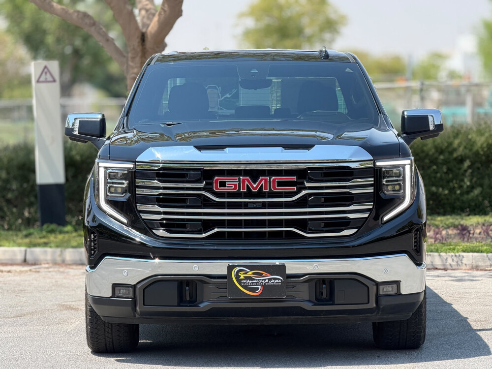 GMC Sierra  - 2