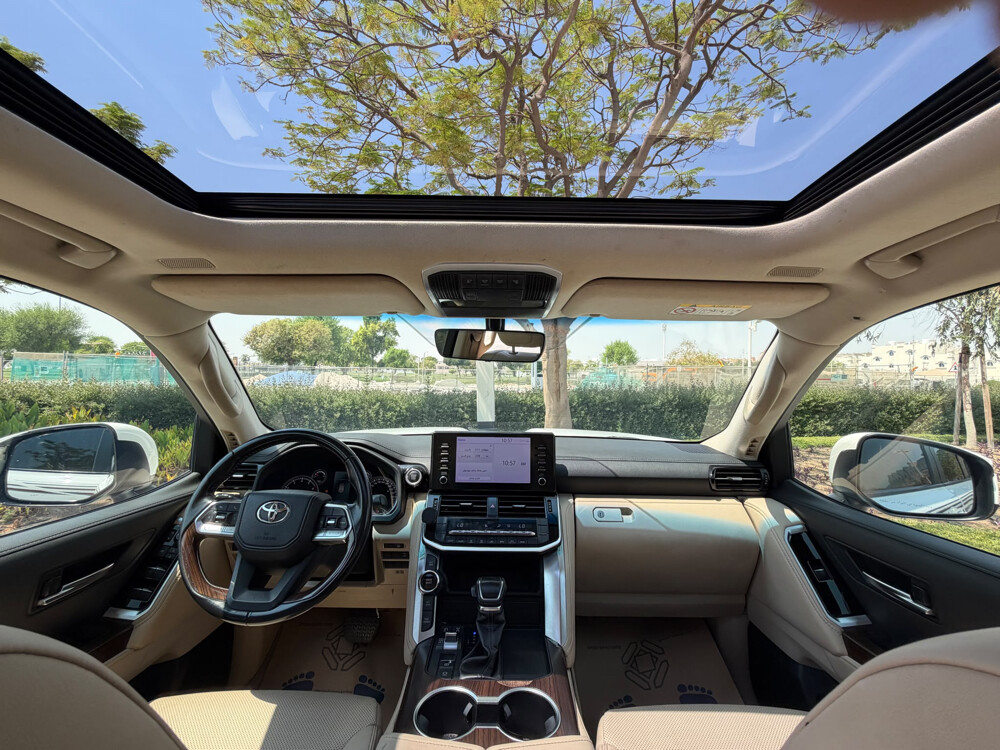 Toyota Land Cruiser GXR - 10