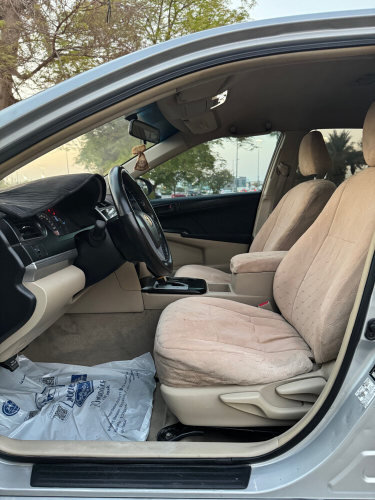 Toyota Camry 2013  - 14