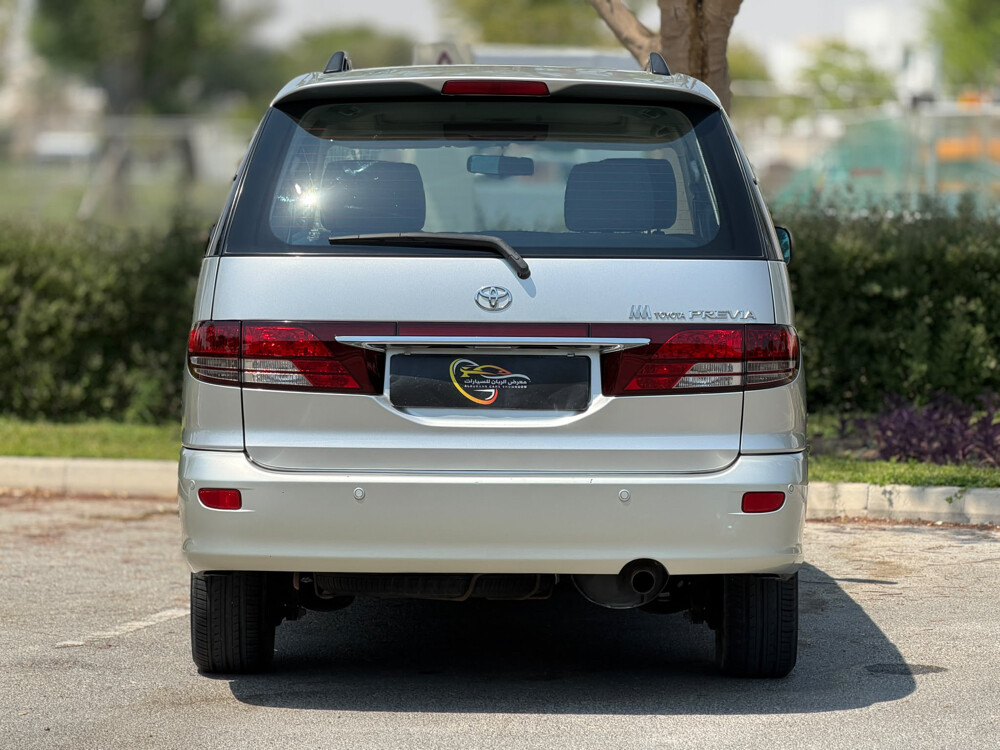 Toyota Previya - 5
