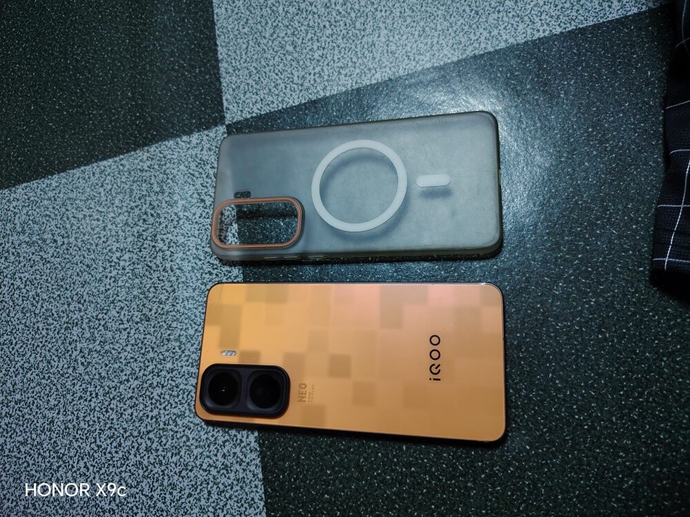 vivo iqoo new 11 5g - 2