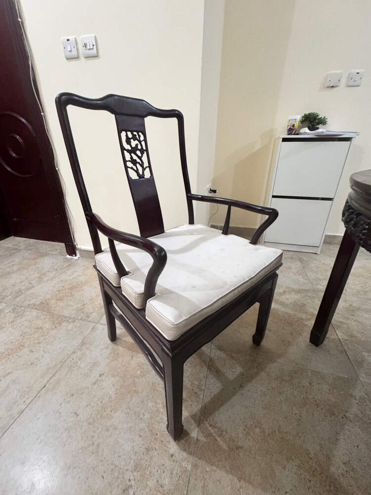 طاولة تناول طعام - 4