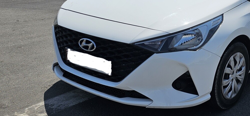 HYUNDAI ACCENT - 2