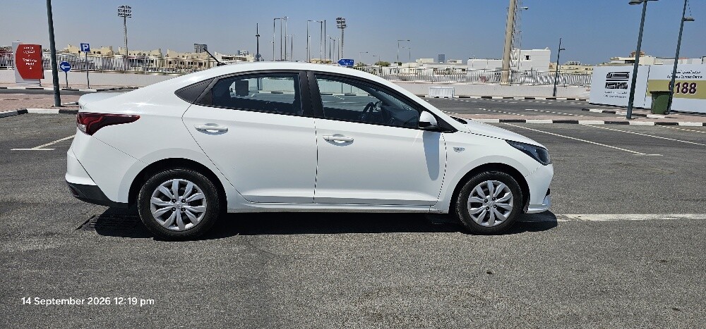 HYUNDAI ACCENT - 4
