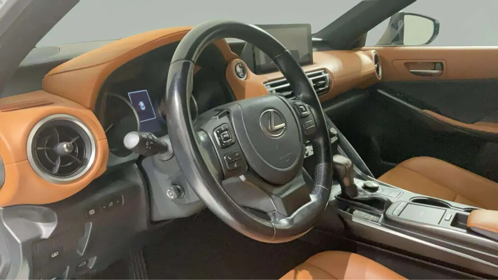 Lexus IS350 2022 For Sale - 11