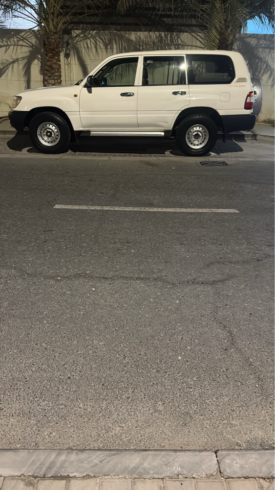 70611116  - 4