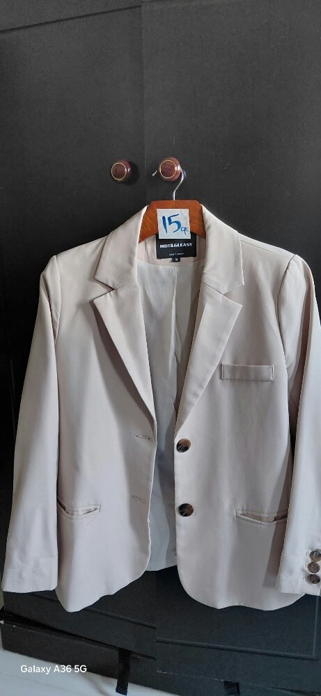 Decluttering - Womens Clothing - 25