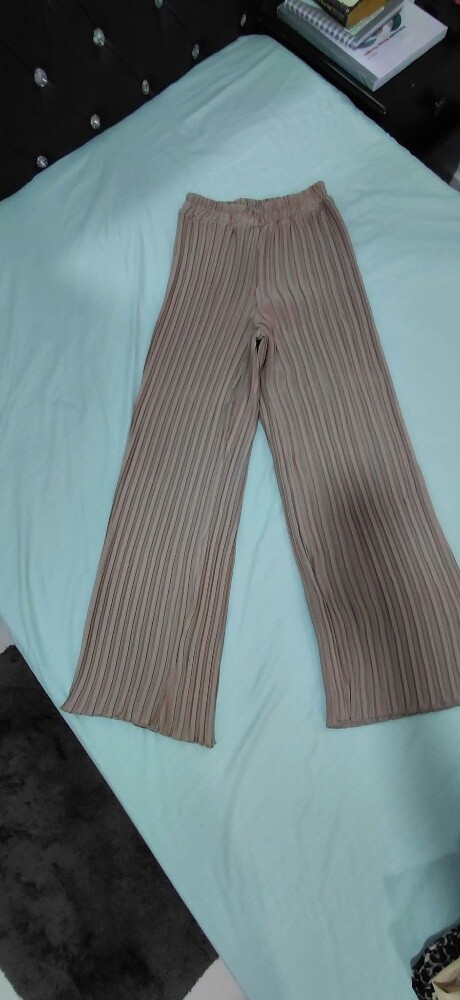Decluttering - Womens Clothing - 28