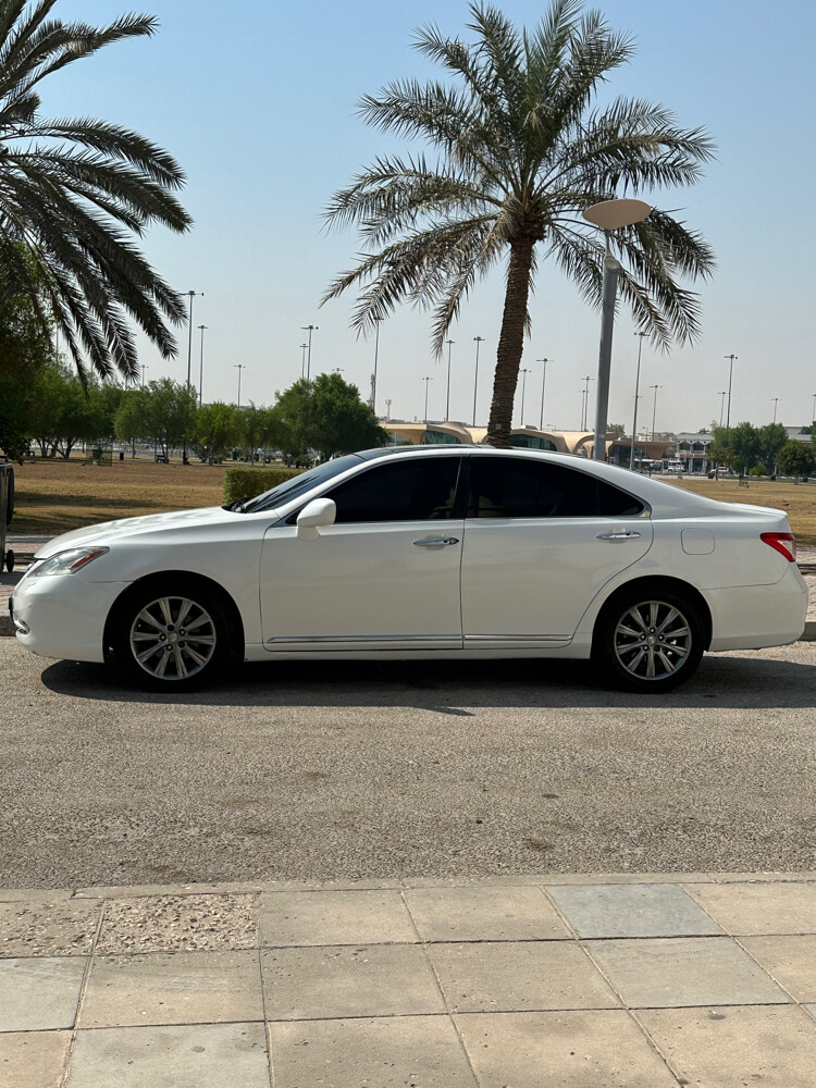 لكزس 350 للبيع في حالة جيدة جدا - 5