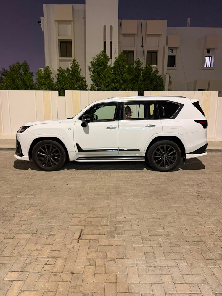 للكزس هايبرد - 3