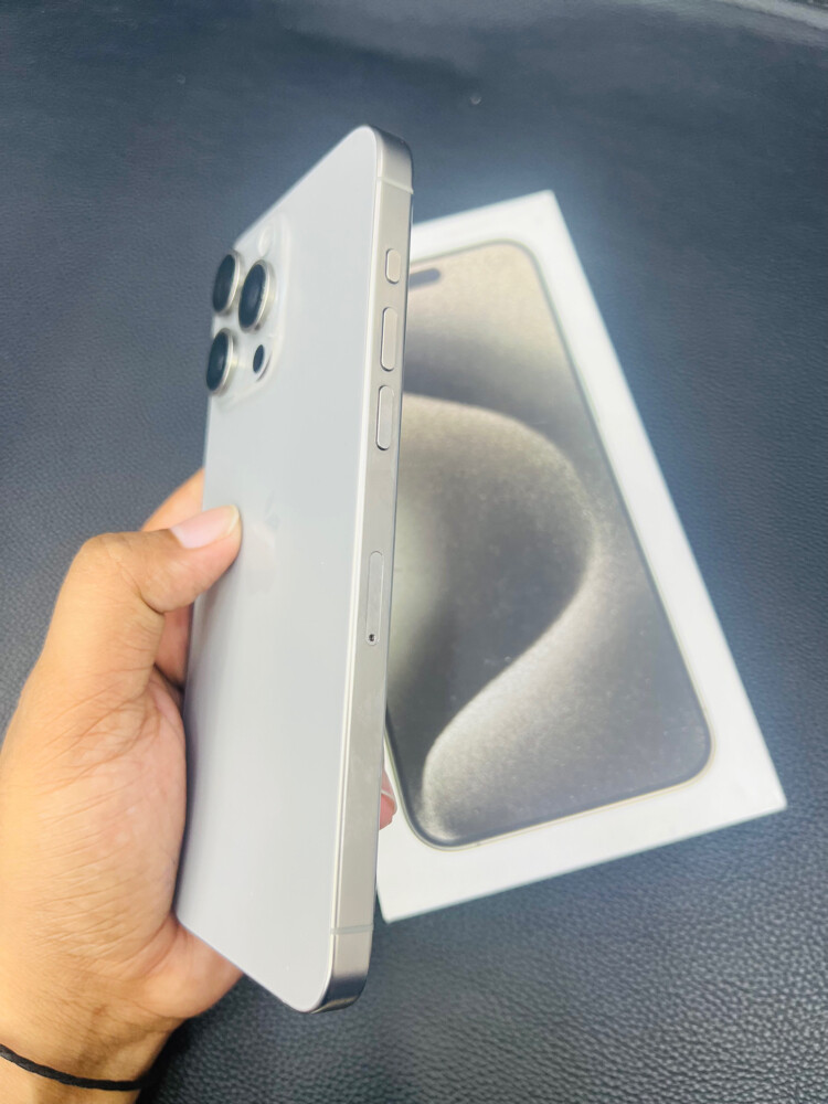 15 pro max-1TB - 2