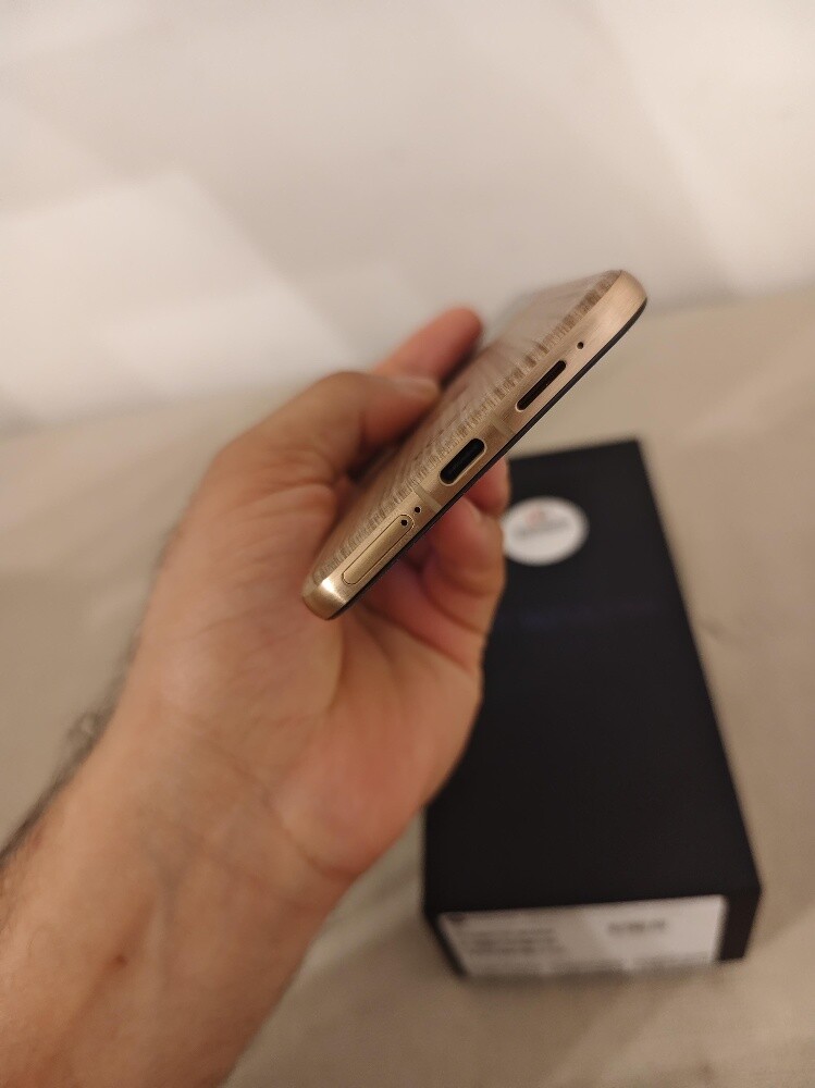 Motorola razr 60 ultra 512gb - 7