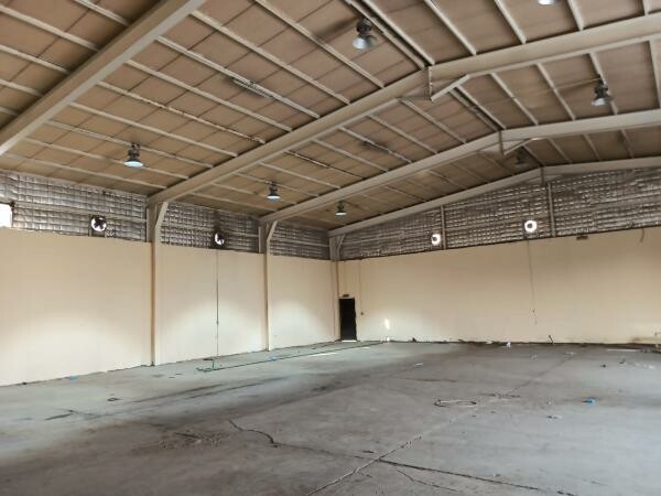 Car Garage With Rooms in Street 38 - 2