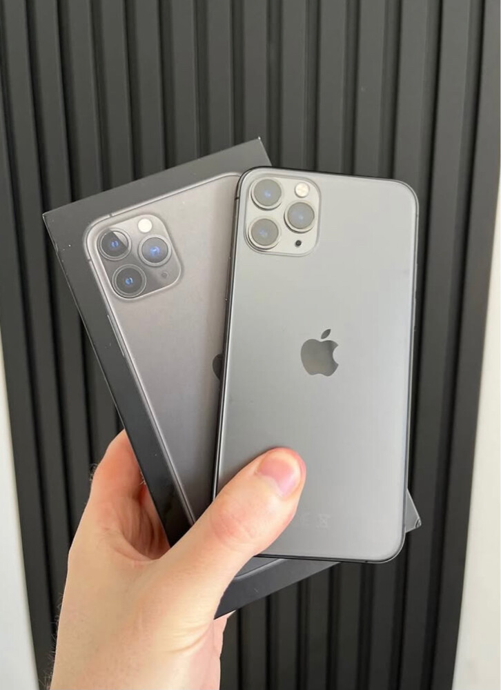 iphone 11 pro 256GB same like new - 1