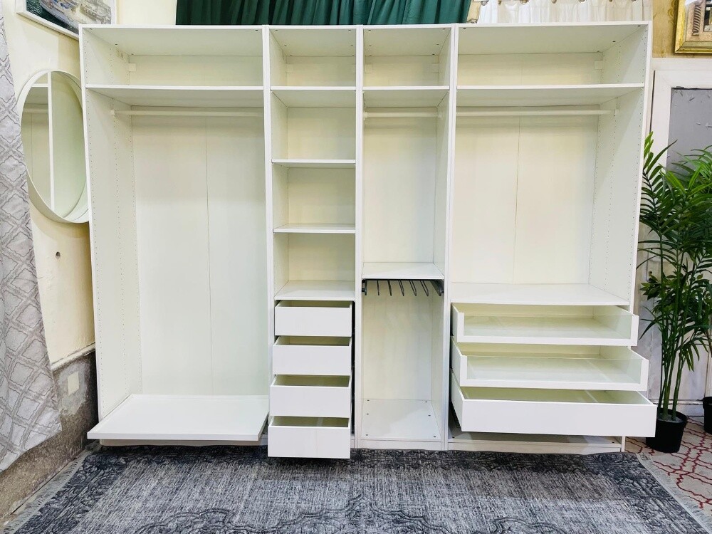 pax cabinet with out doors - 2