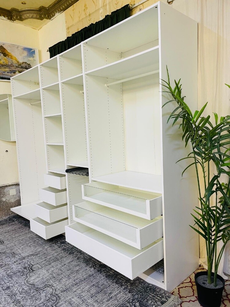 pax cabinet with out doors - 1