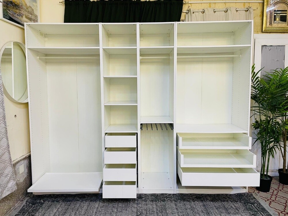 pax cabinet with out doors - 3
