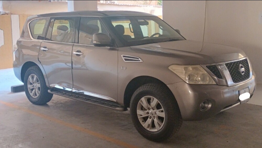 PATROL V8 5.6L Clean and Powerful - 1