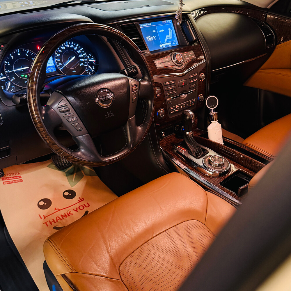 Nissan Patrol Platinum - 9