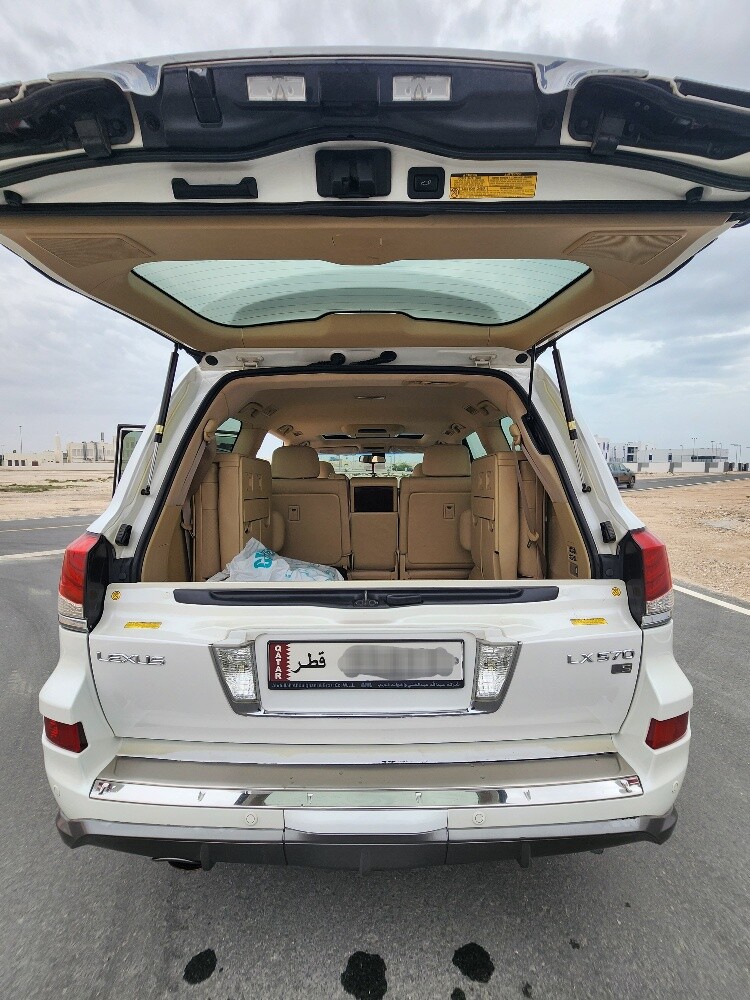 2015 Lexus 570 Converted (2009) - 5