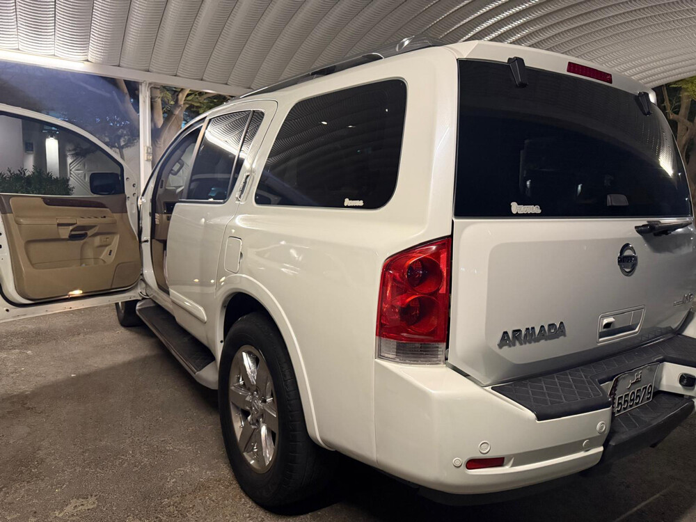 Nissan Aramada LE 2013 - 4