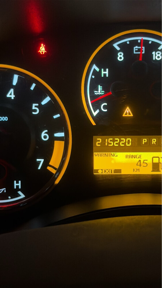 Nissan Aramada LE 2013 - 8