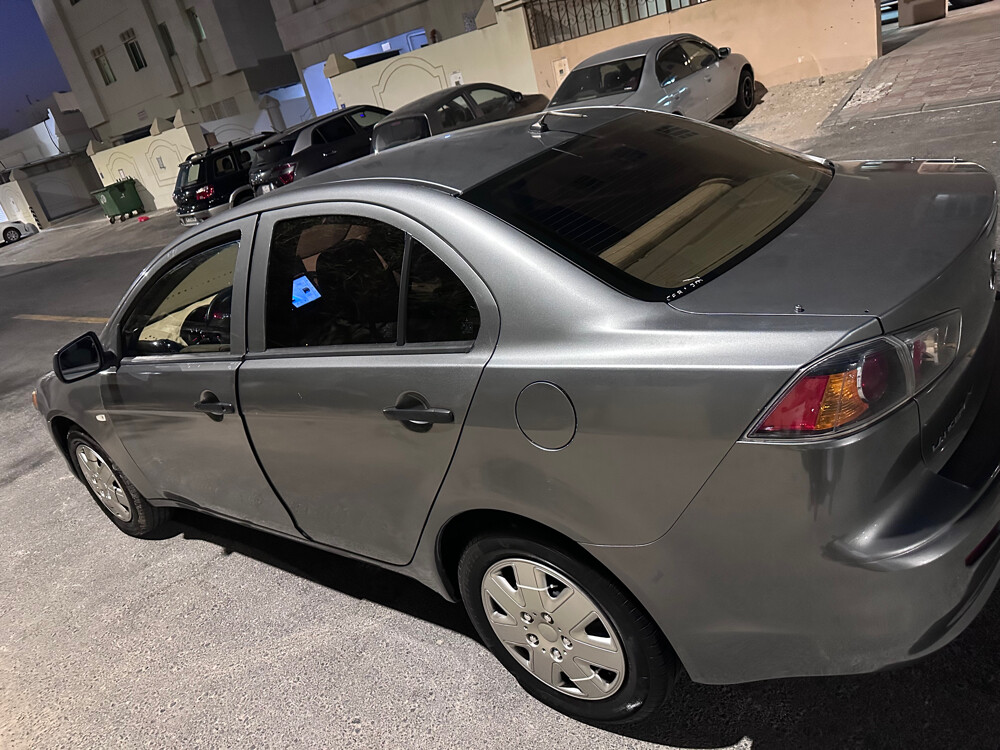 لانسر بحاله جيده للبيع - 1