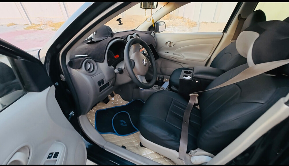 Nissan sunny - 5
