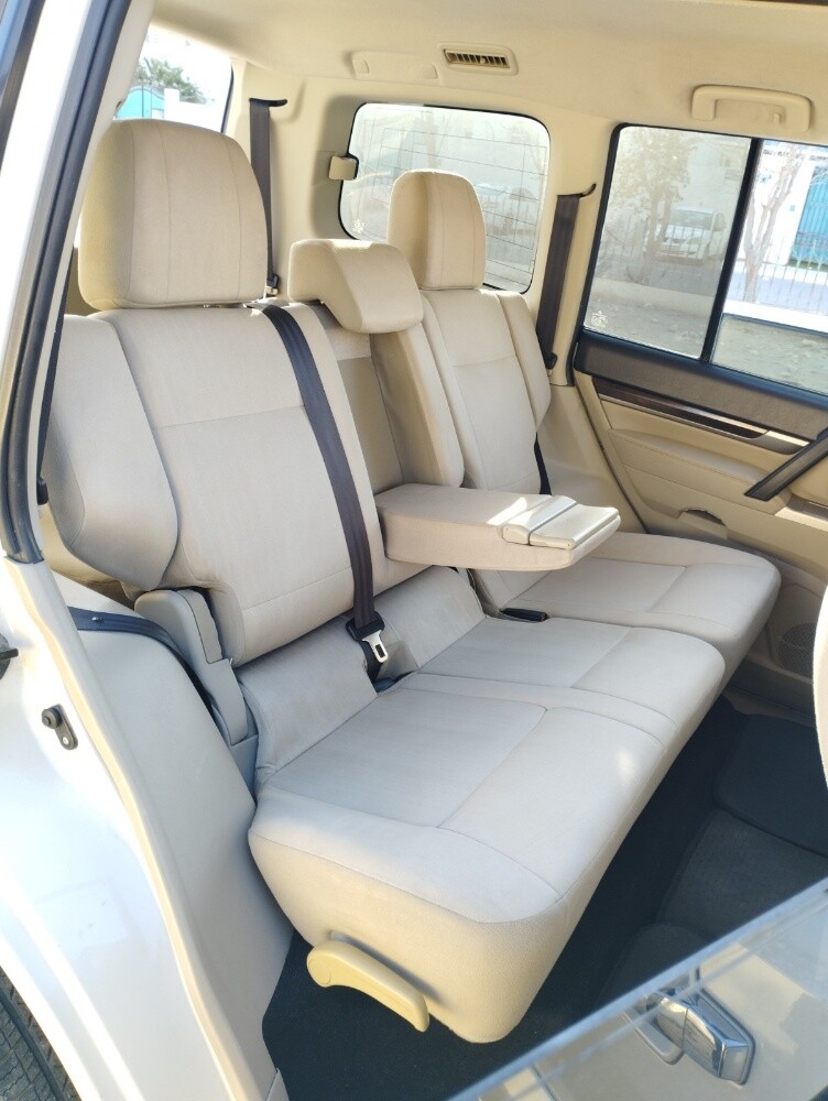 2017 PAJERO. - 6