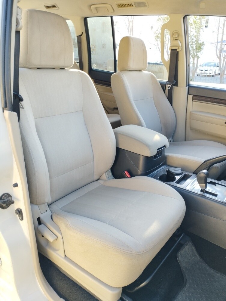 2017 PAJERO. - 7