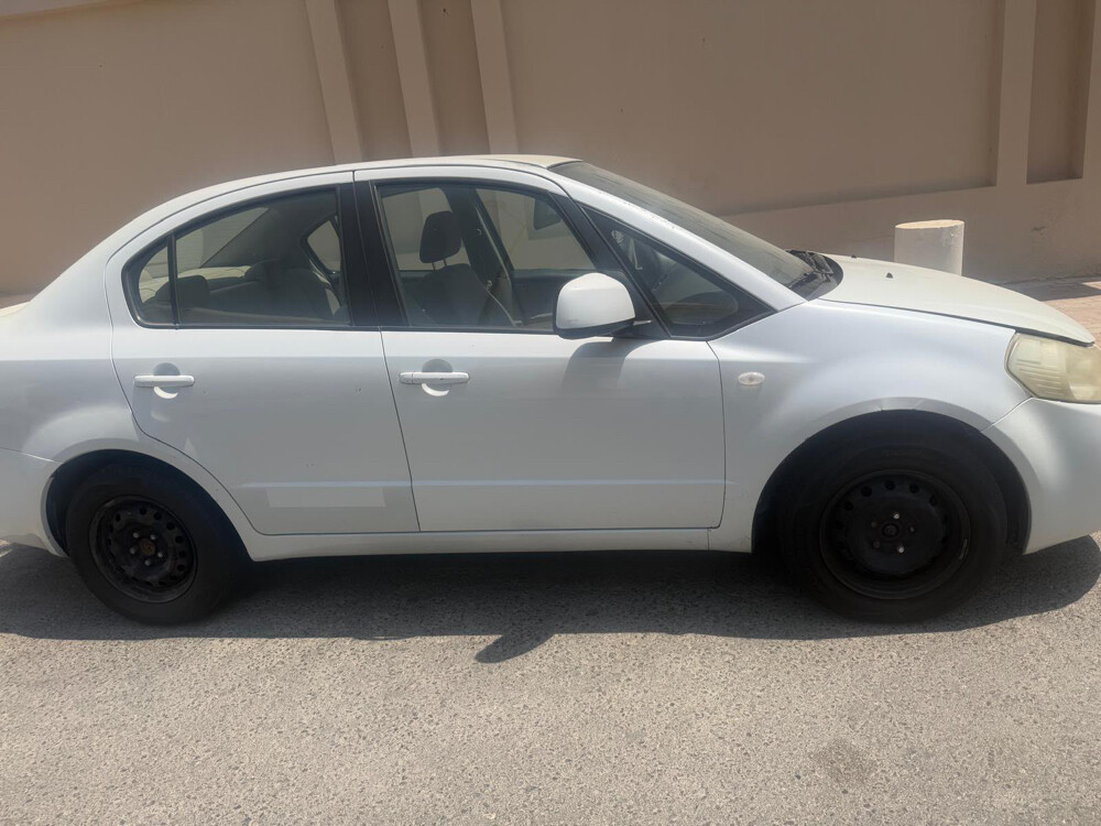 cerato 2013 clean car new paint - 2