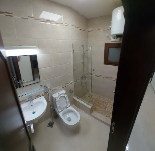 Apartments for rent in family 2 bhk - 3