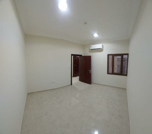Apartments for rent in family 2 bhk - 8