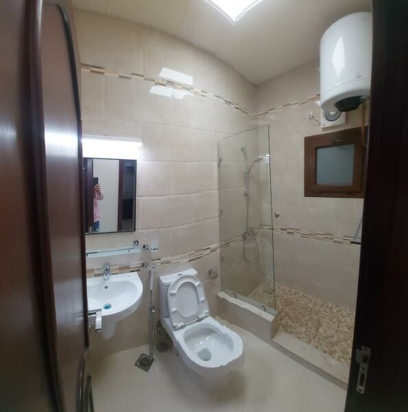Apartments for rent in family 2 bhk - 7