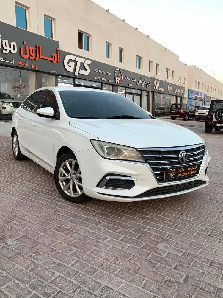 ام جى 5 اتوماتيك سيدان - 5