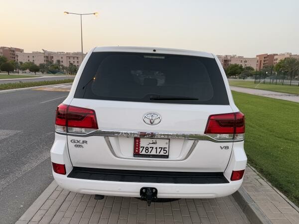 Toyota Land Cruiser GXR V8 2021 - 1