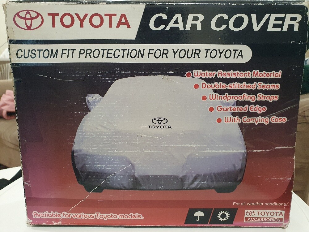 Original Toyota yaris car cover - 1