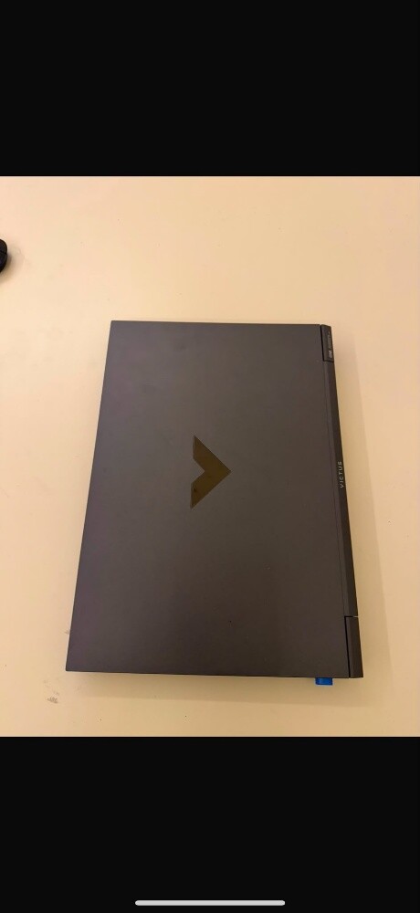 HP VICTUS D-16
I7 11th generation - 1