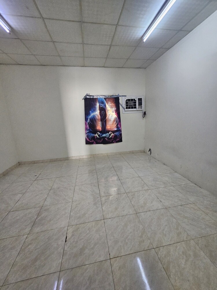 شقة للإيجار 3 غرف بنت هاوس - 2