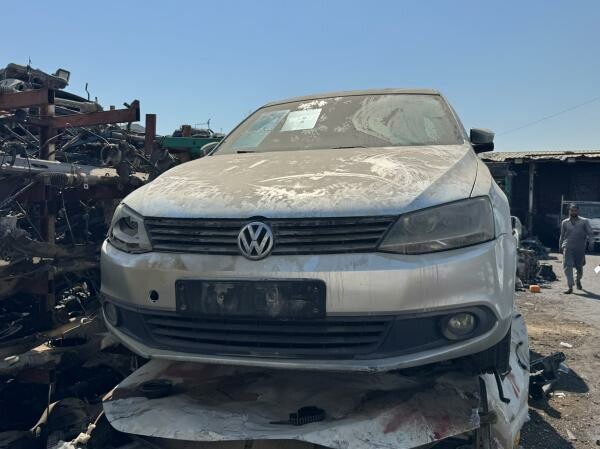 VOLKSWAGEN JEETA 2015 - 2