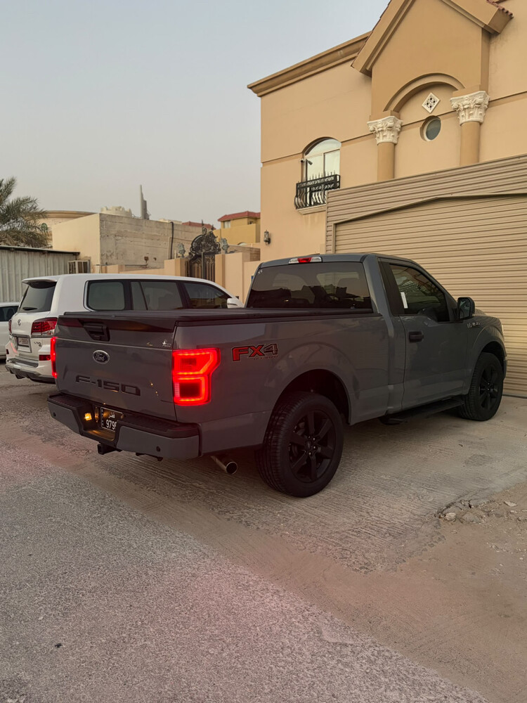 فورد إف 150 - 2