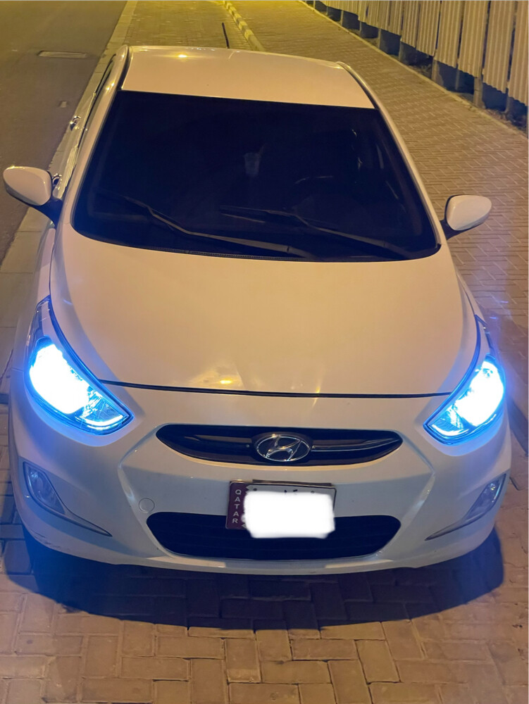 Hyundai Accent - 1
