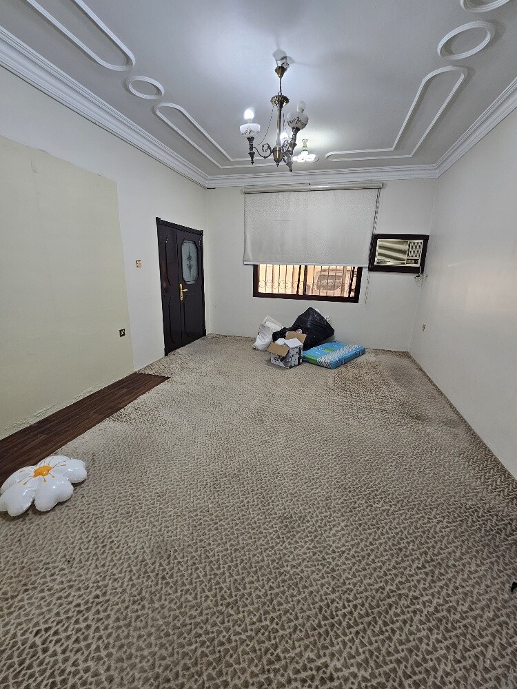 Traditional house for sale in Marik - 15